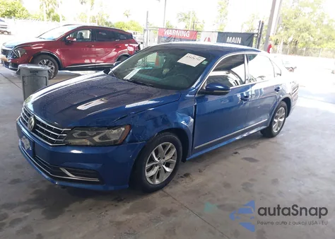 2017 Volkswagen Passat 1.8T S из США, поврежденный, VIN 1VWAT7A31HC077593